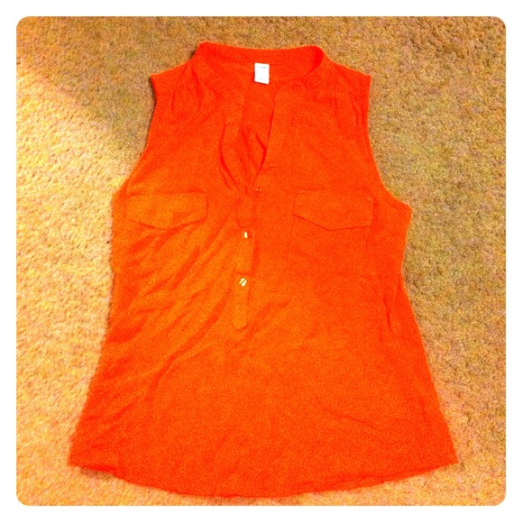 Orange thin sleeveless top. - Picture 1 of 1