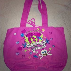 SOLD!!🌼🌼🌼It's Sugar Tote/with Skull Shirt