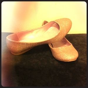 ~*SOLD*~ Soda flats size 9