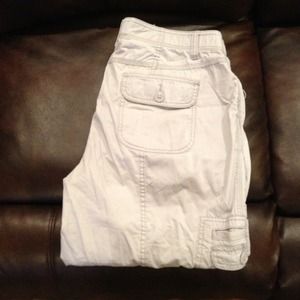 $$✂***REDUCED****St. John's Bay capri's