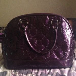 🎀Price reduced🎀Hello Kitty Purple Loungefly bag