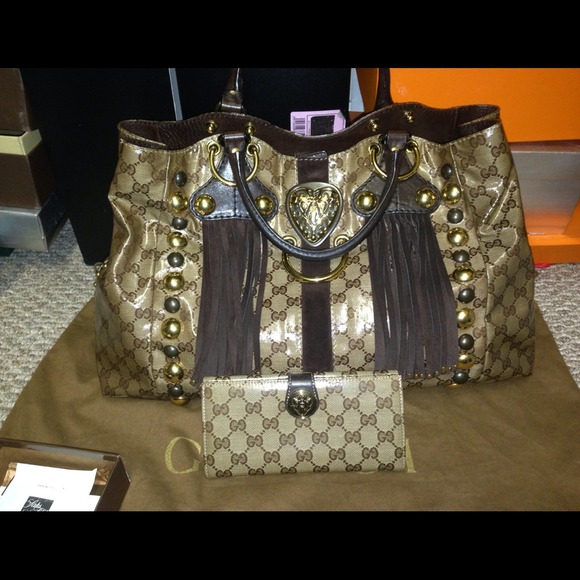 ⛔Sold on eBay⛔💯 Auth Gucci  BeigeHysteria  Wallet - Picture 2 of 4