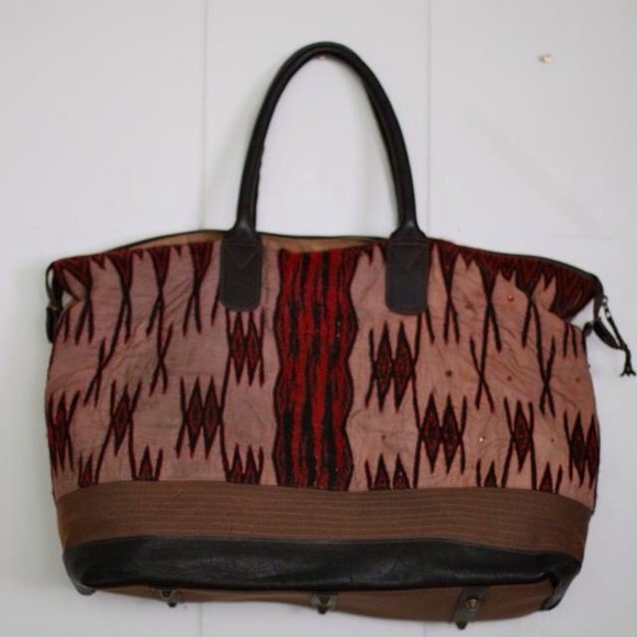 💢SOLD💢 Large handbag