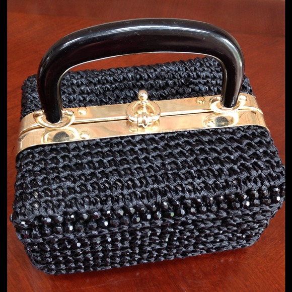 ⭐SOLD⭐ Vintage Carina Woven Beaded Handbag - Picture 2 of 4