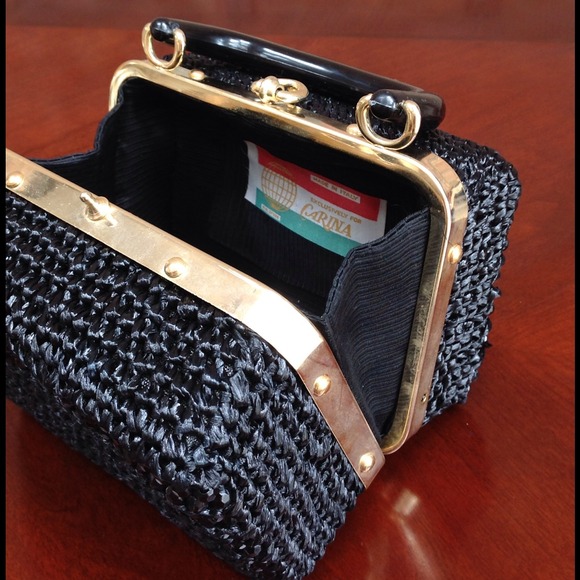 ⭐SOLD⭐ Vintage Carina Woven Beaded Handbag - Picture 4 of 4