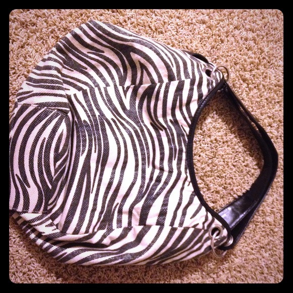 🚫BUNDLED🚫Zebra hobo bag 👜