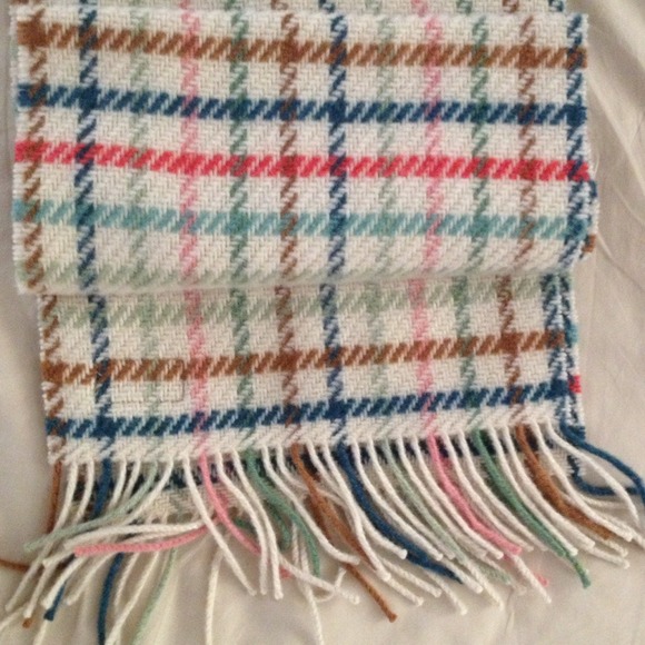 🚫Sold🚫NWOT Auth Coach Tattersall Scarf - Picture 3 of 3