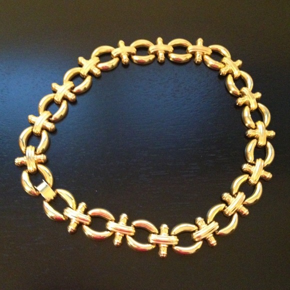 ❤Sold❤XO gold link necklace