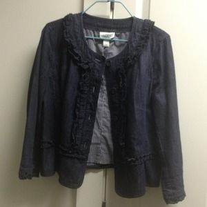 Ann Taylor denim blazer size 10, good condition.