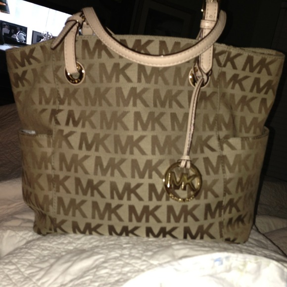 ❌❌❌BAG TRADED!!!❌❌❌😊