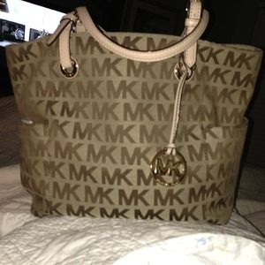 ❌❌❌BAG TRADED!!!❌❌❌😊