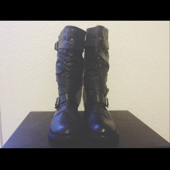 Combat boots 💥