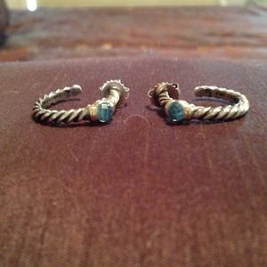 Just sharing!! Auth David Yurman hoop earrings