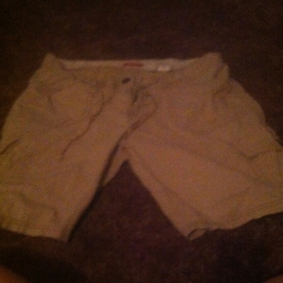 Kaki shorts.