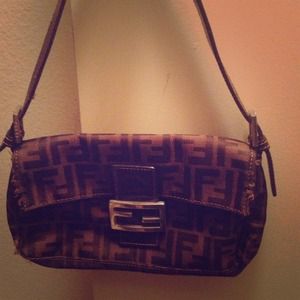 Fendi baguette. Great condition!