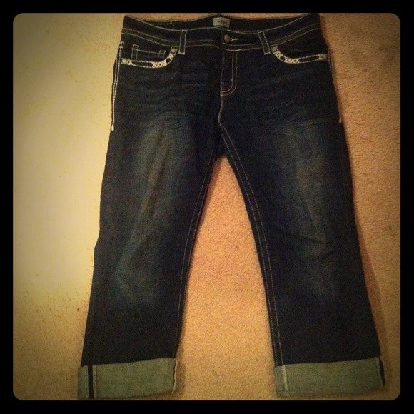 Really good condition Capri's worn a few times.