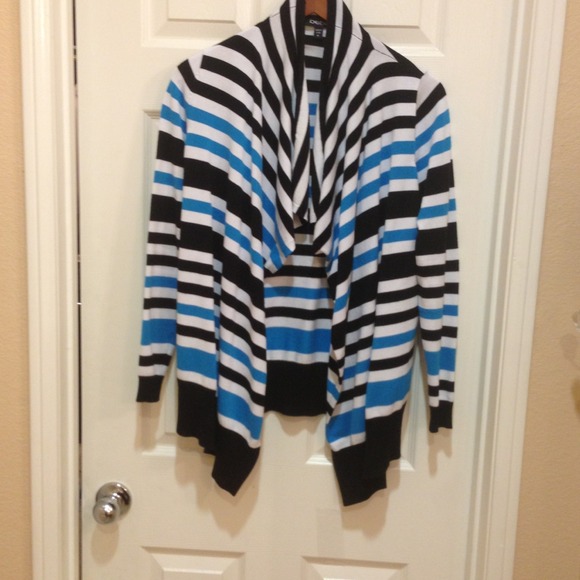 Bebe stripped cardigan in a great mix of colors