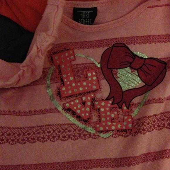 L.O.V.E - Picture 2 of 3