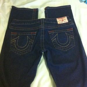 ✨TRUE RELIGION straight leg jeans