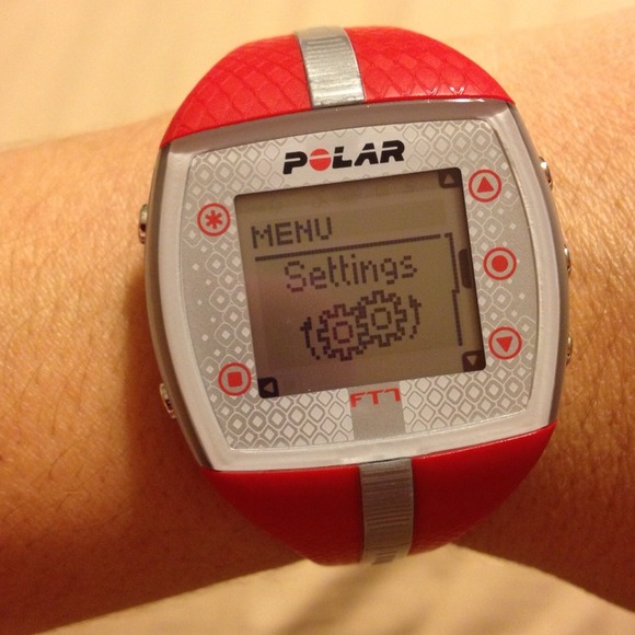 Reserved for @lesliec22❌ Red ft7 polar watch