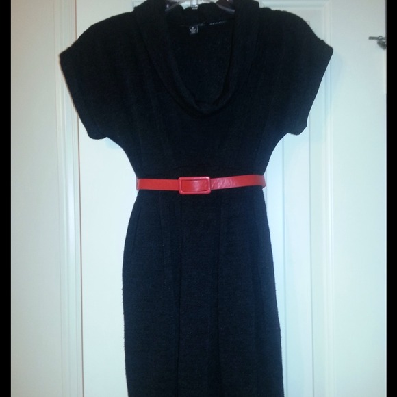 Black dress with pockets