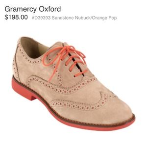 Trendy Cole Haan Oxford Shoes in nude and coral
