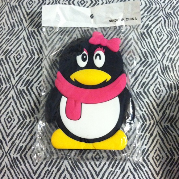 Iphone 4/4s penguin case:)