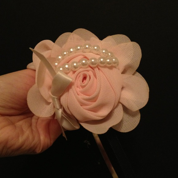 Sold rose Headband. Light pink wl flower, pearl - Picture 2 of 3