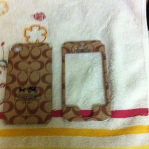 Phone cover coach ! Pre loved