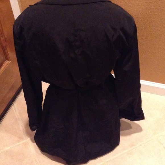 💢SOLD ☔Raincoat with printed lining - Picture 2 of 4