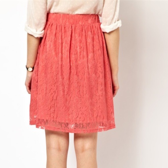 ❗BLACK ONLY❗'Laced with Love' SKIRT - Picture 3 of 4