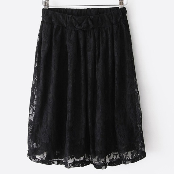 ❗BLACK ONLY❗'Laced with Love' SKIRT - Picture 4 of 4