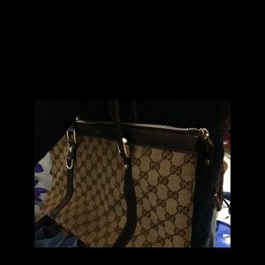 Authentic Gucci tote mint condition