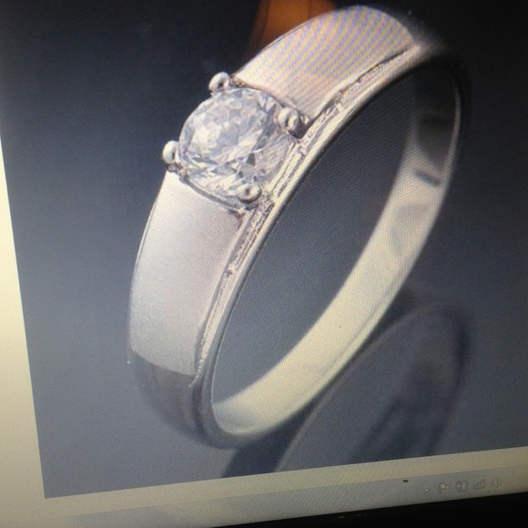 9k white gold filled ring