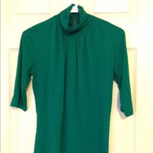 Banana Republic green pleated blouse, small