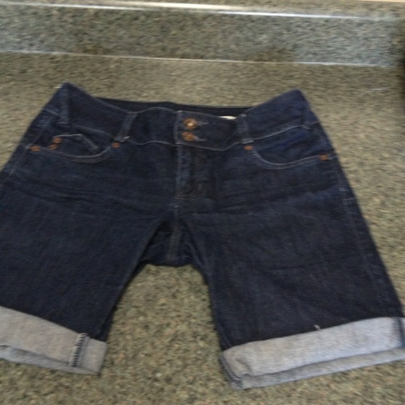 DKNY jean shorts (longer)