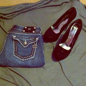 Bundle for fancypants86 miss me jeans and heels