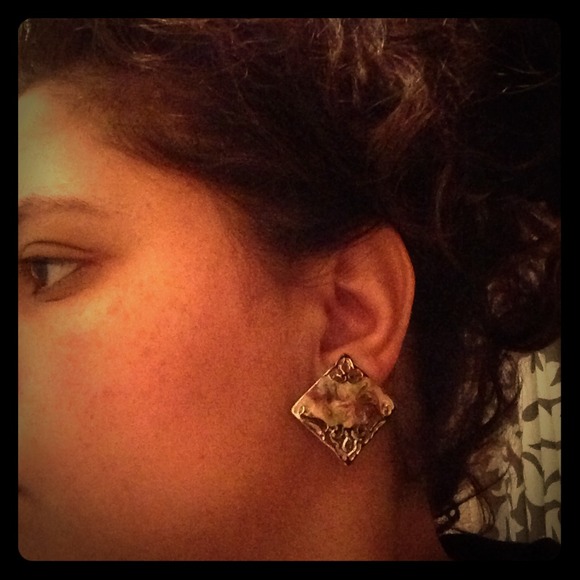 Vintage earring