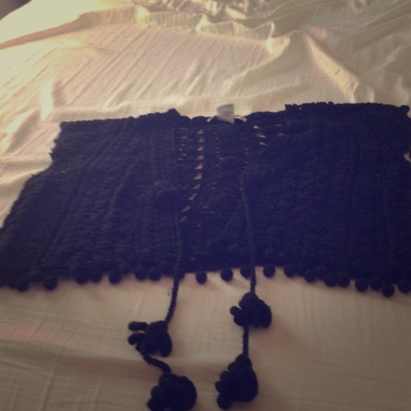 Croched half vest