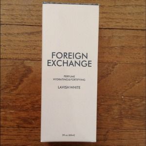 Foreign Exchange Perfume in Lavish White