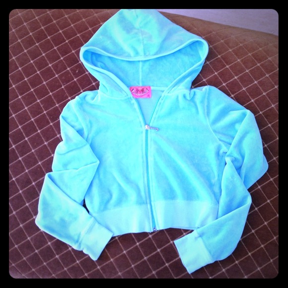 ✨Juicy Contour Valour Zip up ✨