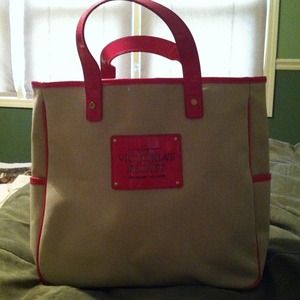 Large VS tote NWOT
