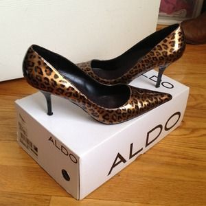 Aldo leopard stiletto pumps