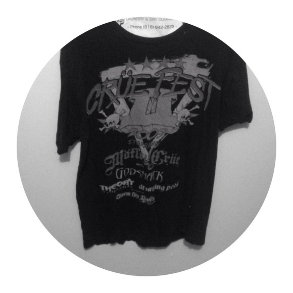 Cruefest 2009 Tour T-shirt