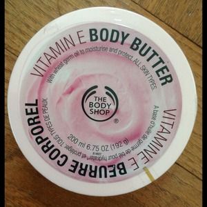 The Body Shop Vitamin E Body Butter