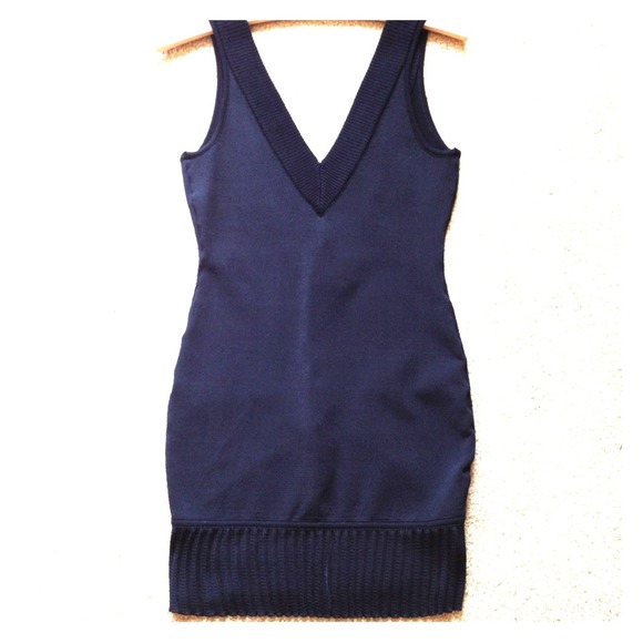 NWOT Gorgeous bebe LBD.