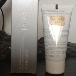 Oil control natural Tan Makeup SPF 15