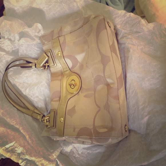Gold &khaki new tags still on!