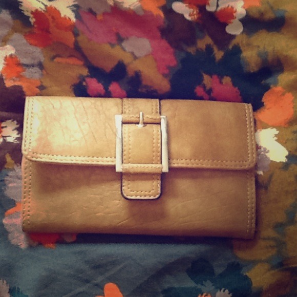 Faux leather Nine West wallet