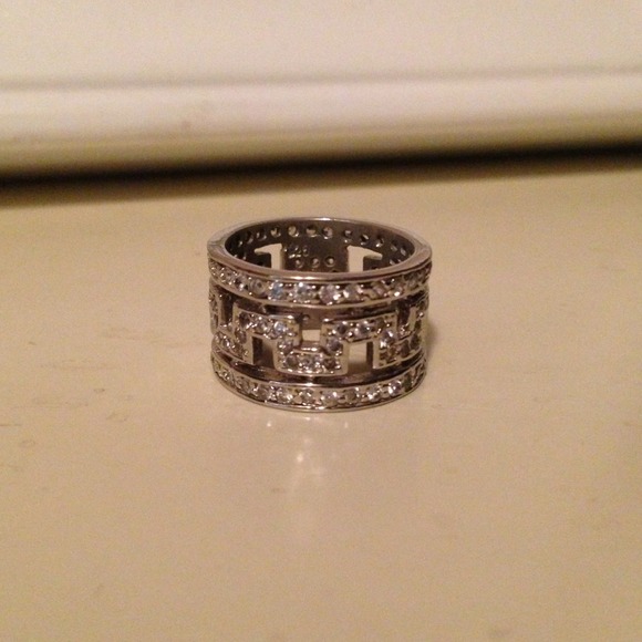 Silver stone band